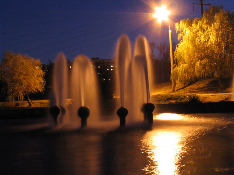 Night Brunnen