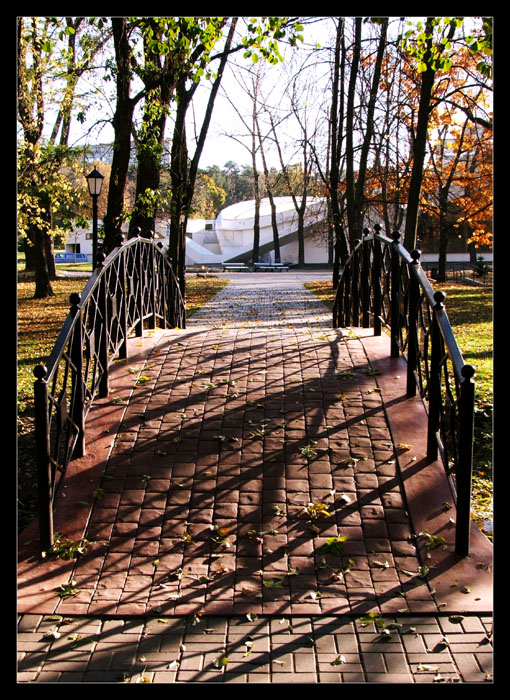 - Bucklige Brücke -