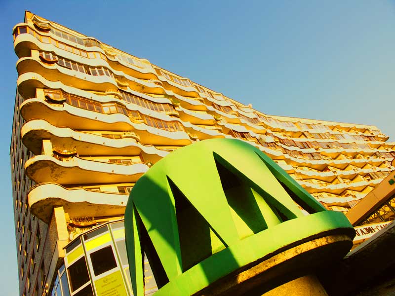 * In der Nähe meines Hauses *