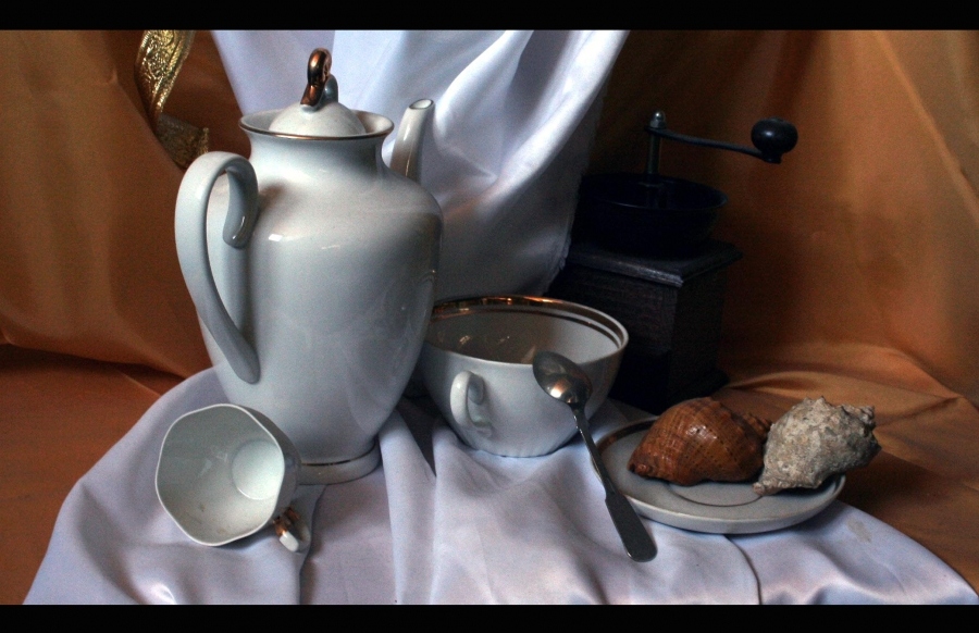 Tee. hören Ihnen zu