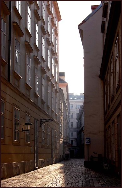 Street, soltsne und Stille