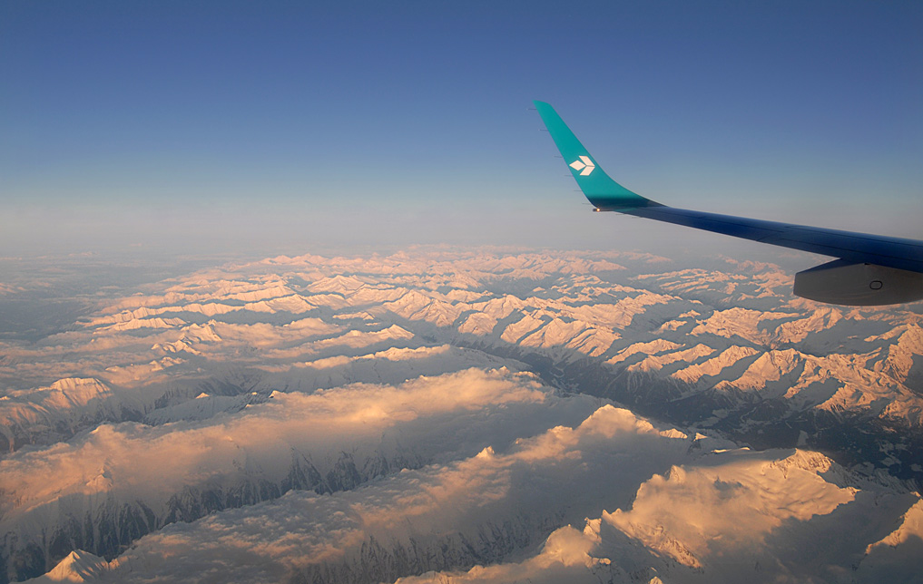 Die Alpen - unter der Tragfläche