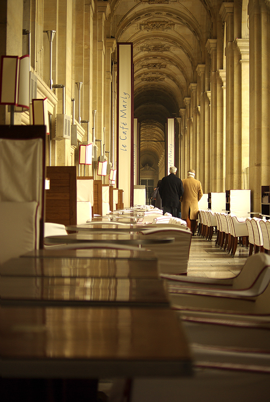 Le Cafe Marly