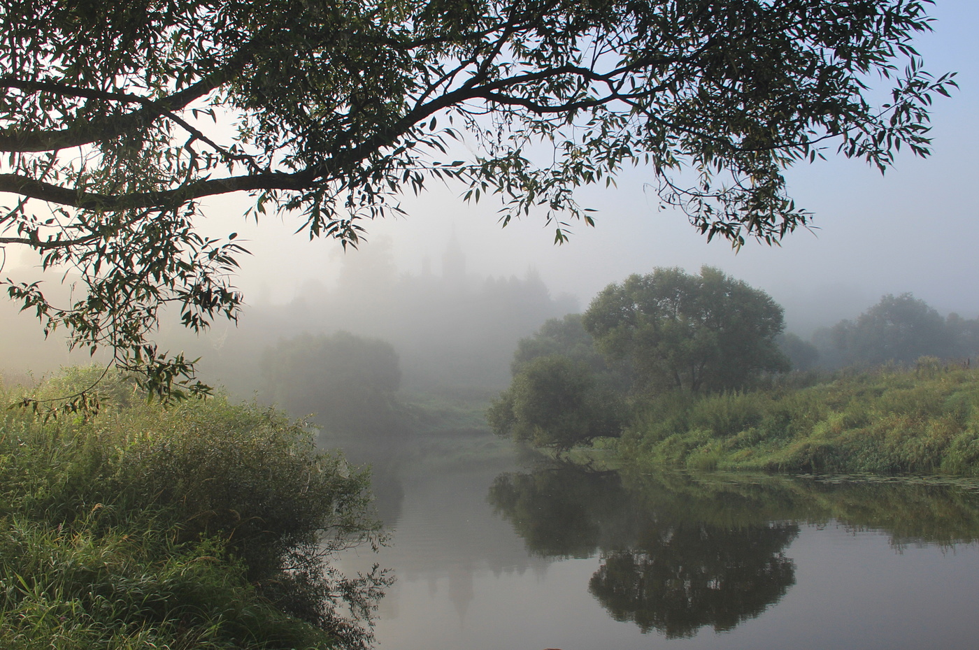 Morgen auf dem Fluss