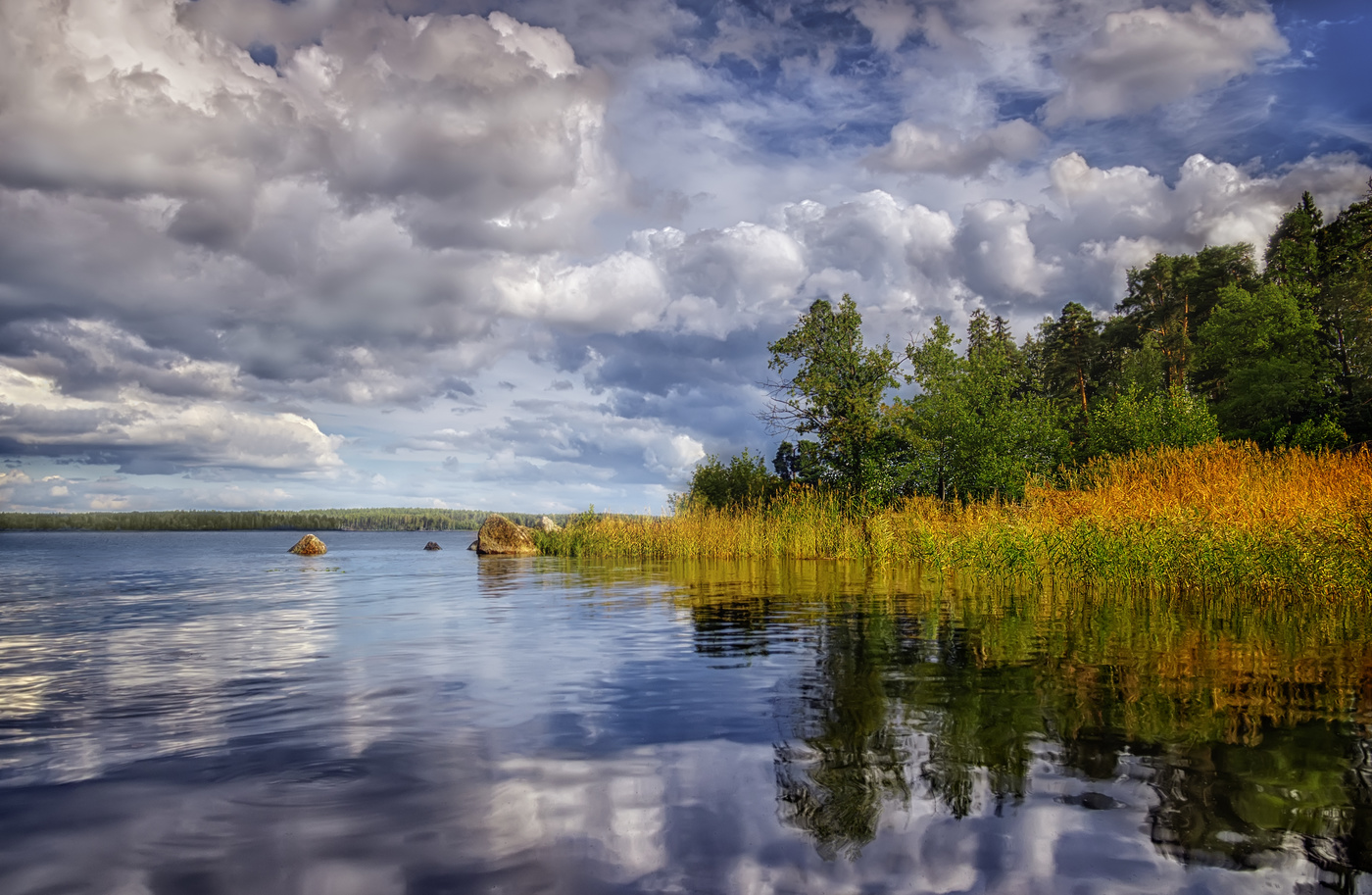 An einem ruhigen See