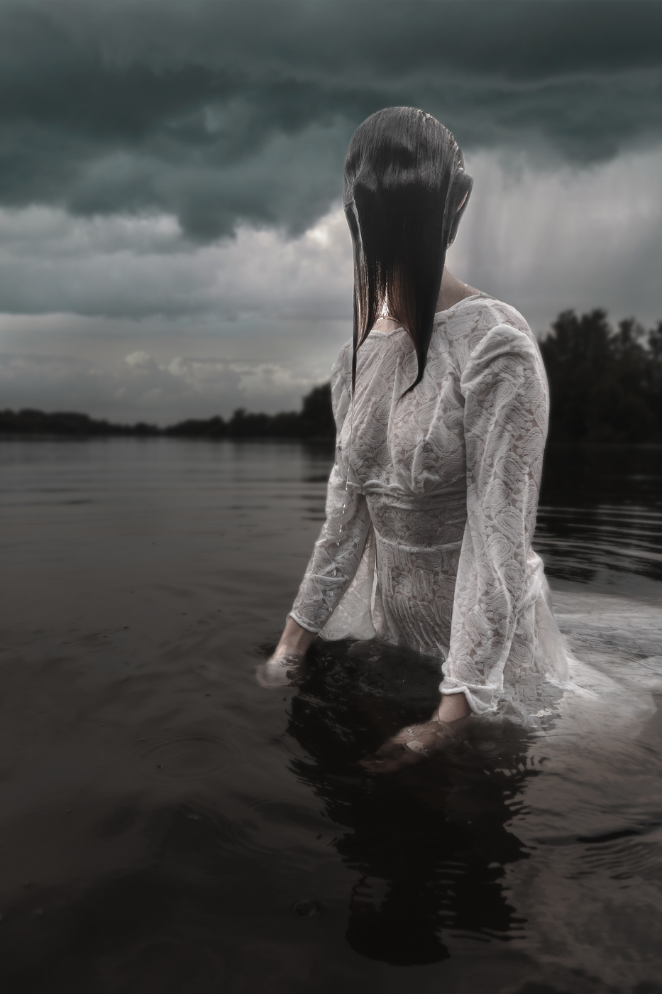 Born in Storm /2019/