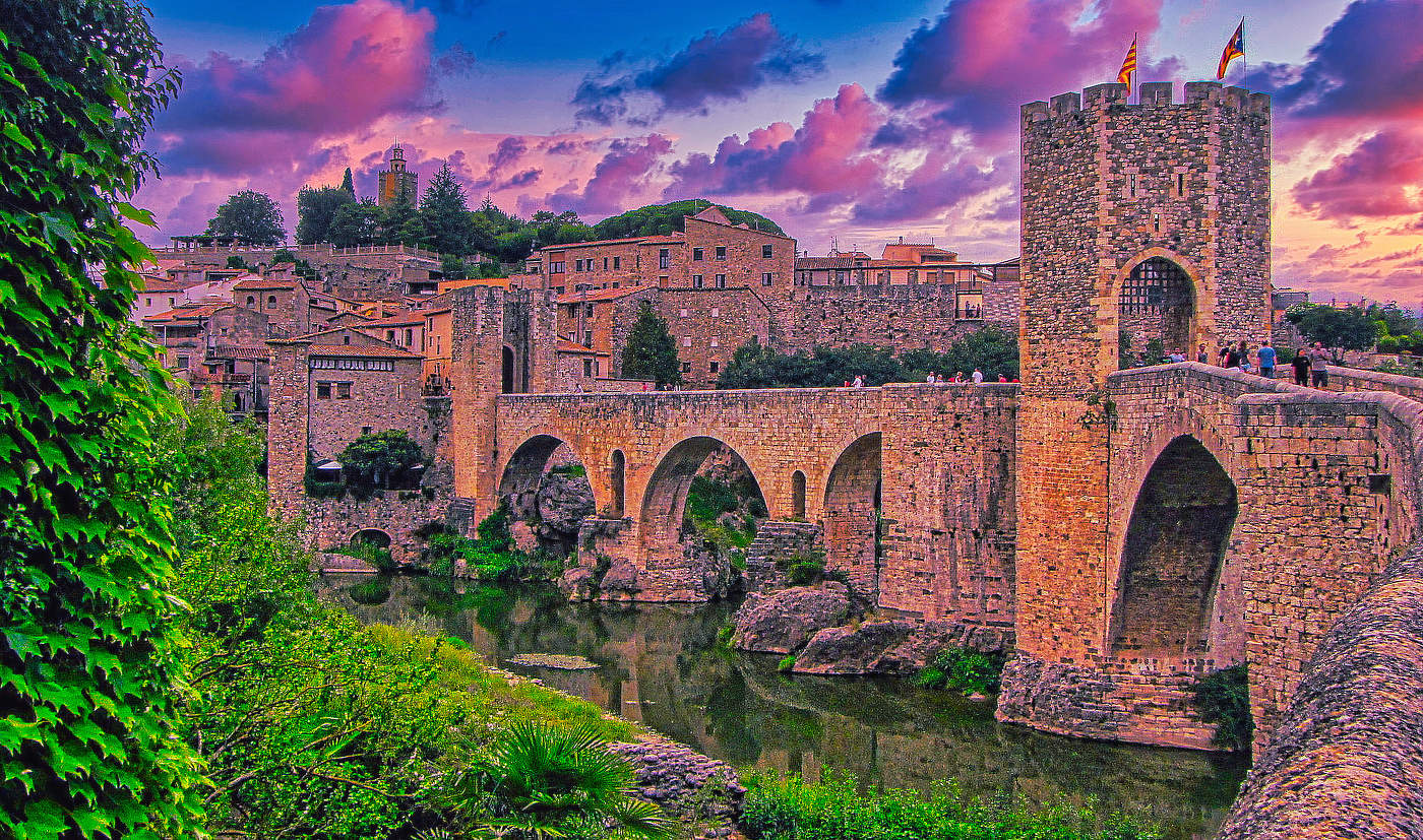 BESALÚ