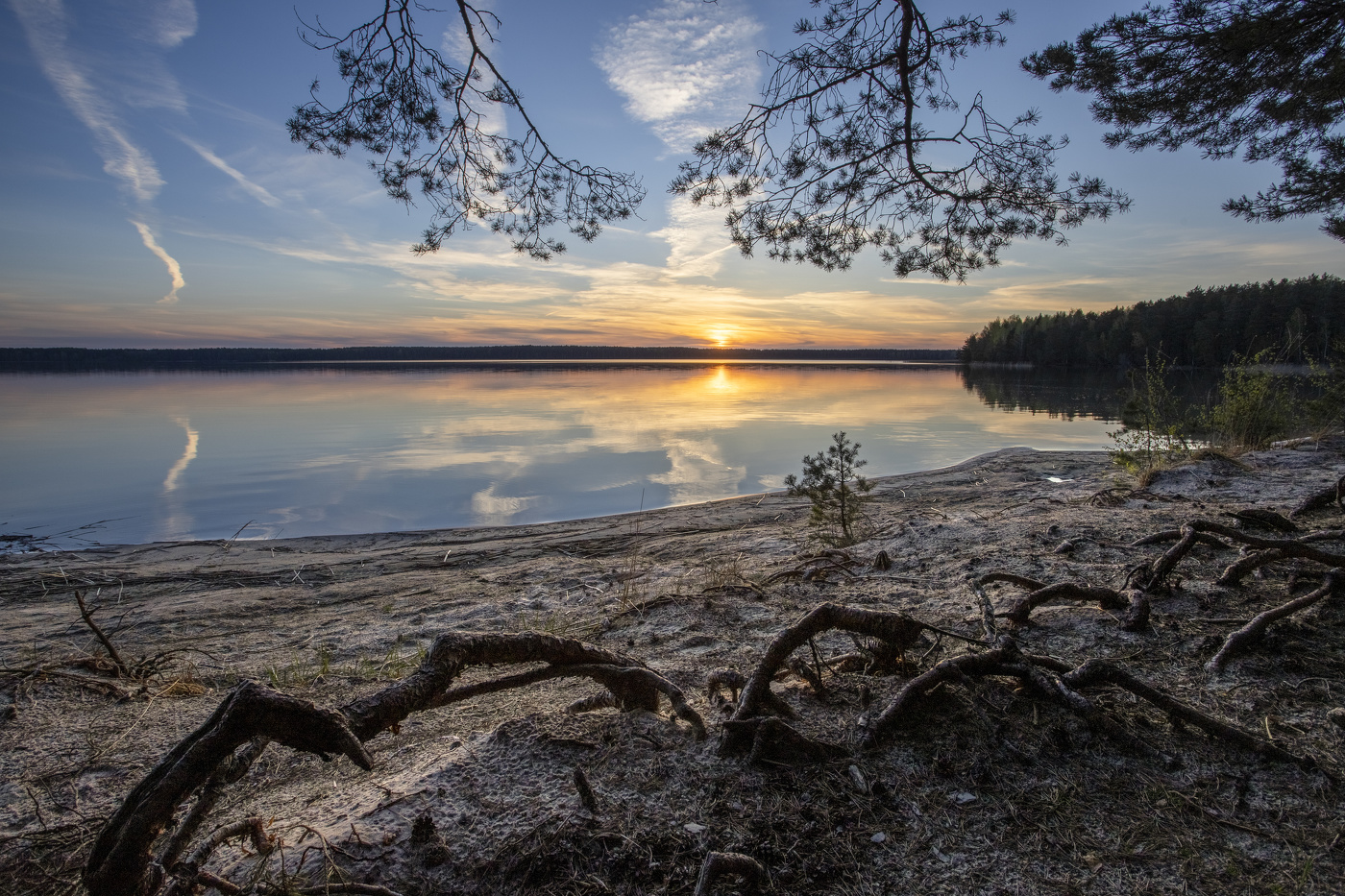 Sonnenuntergang auf dem See