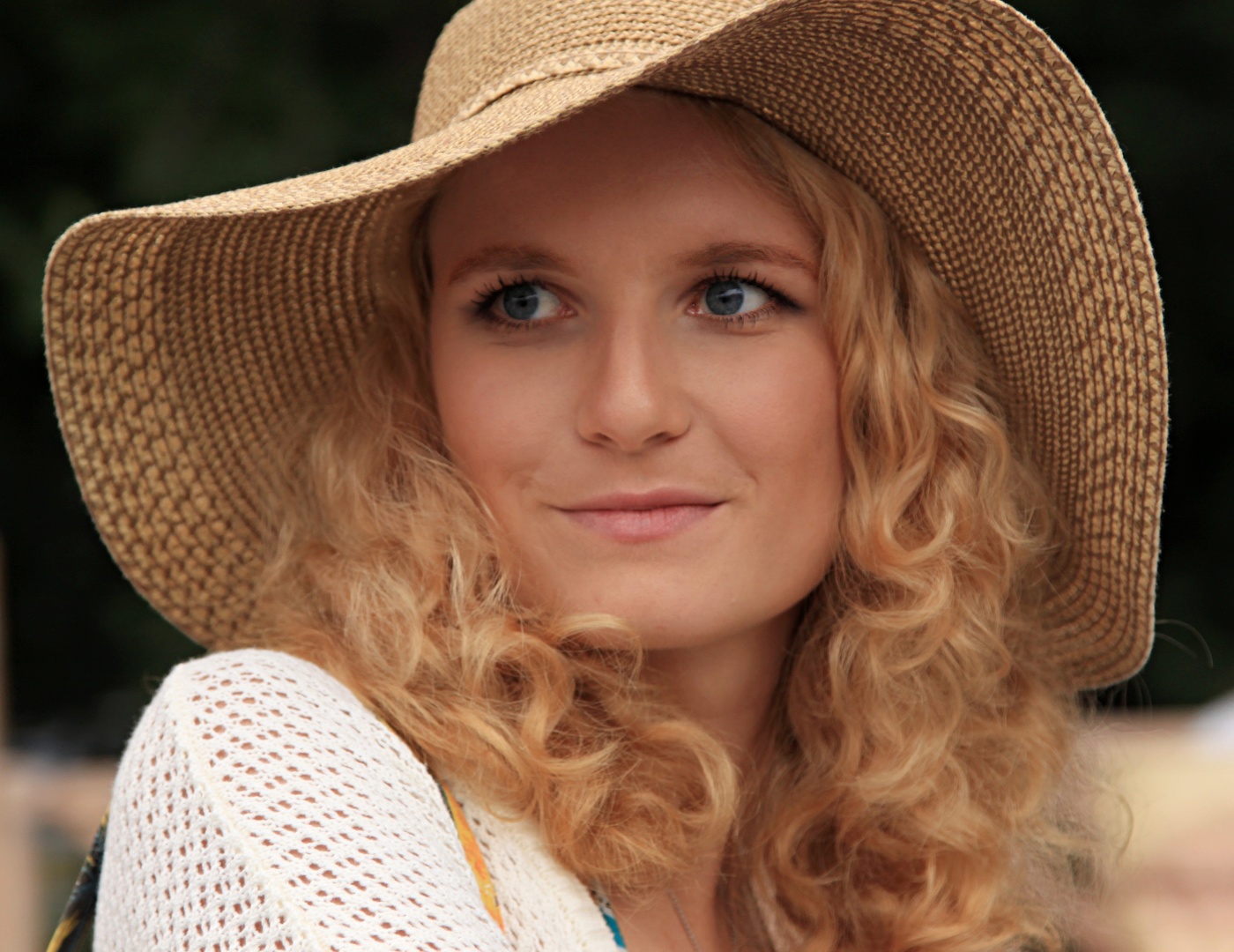 Die Dame mit dem Hut