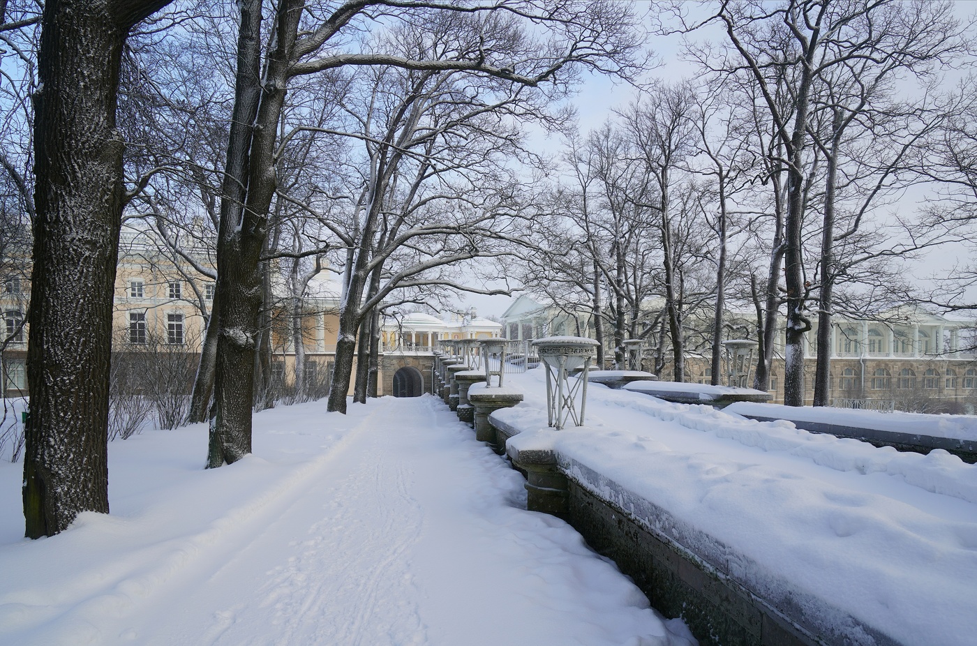 Sonnenaufgang über dem Fluss