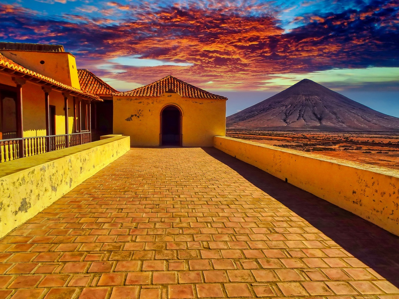 CASA DE LOS CORONELES