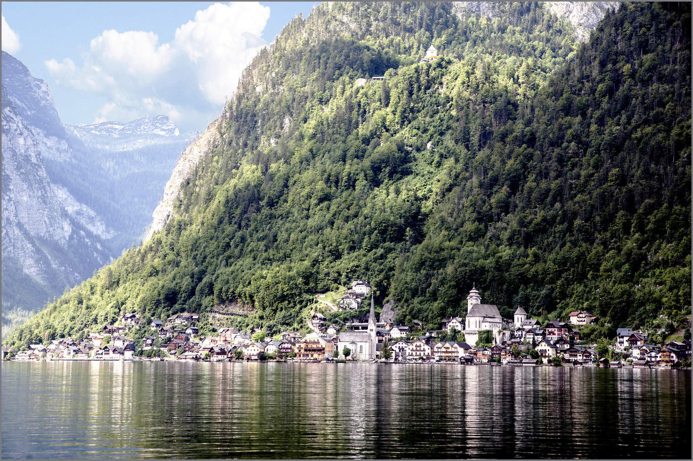 Walk to Hallstatt - Austria