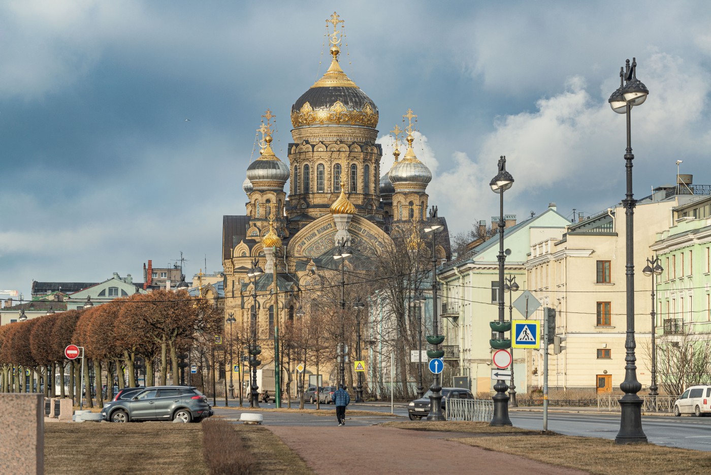 am Ufer der Leutnant-Schmidt