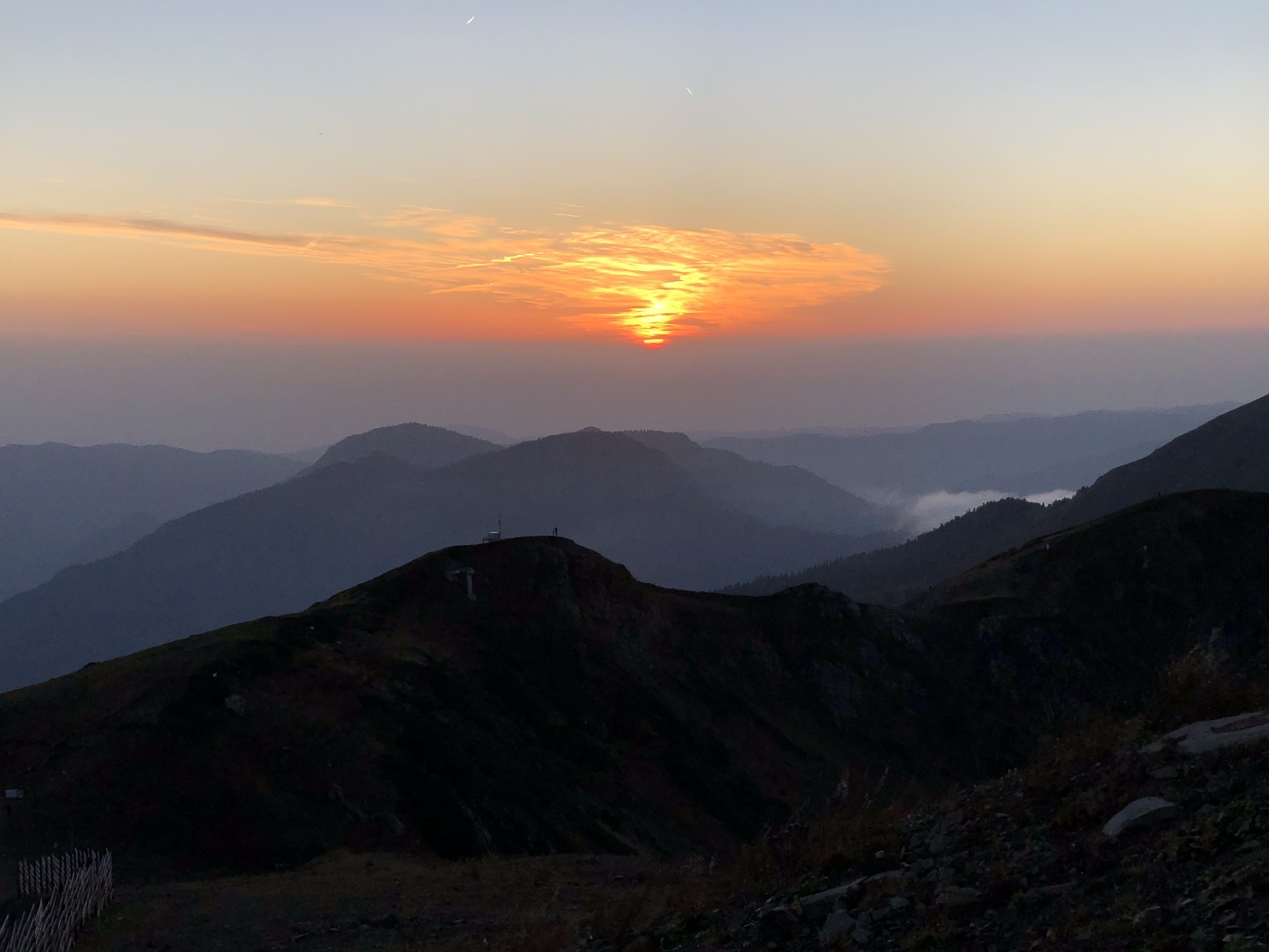 Sonnenuntergang in den Bergen