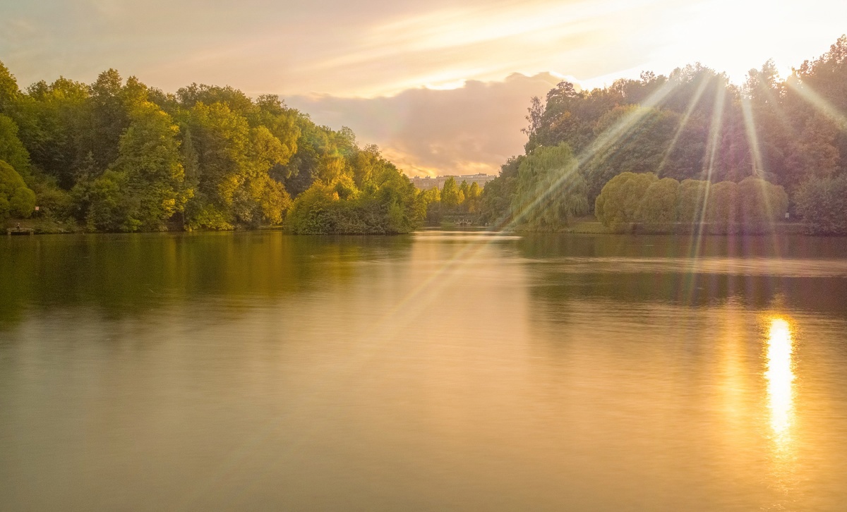 Sonne in den Händen