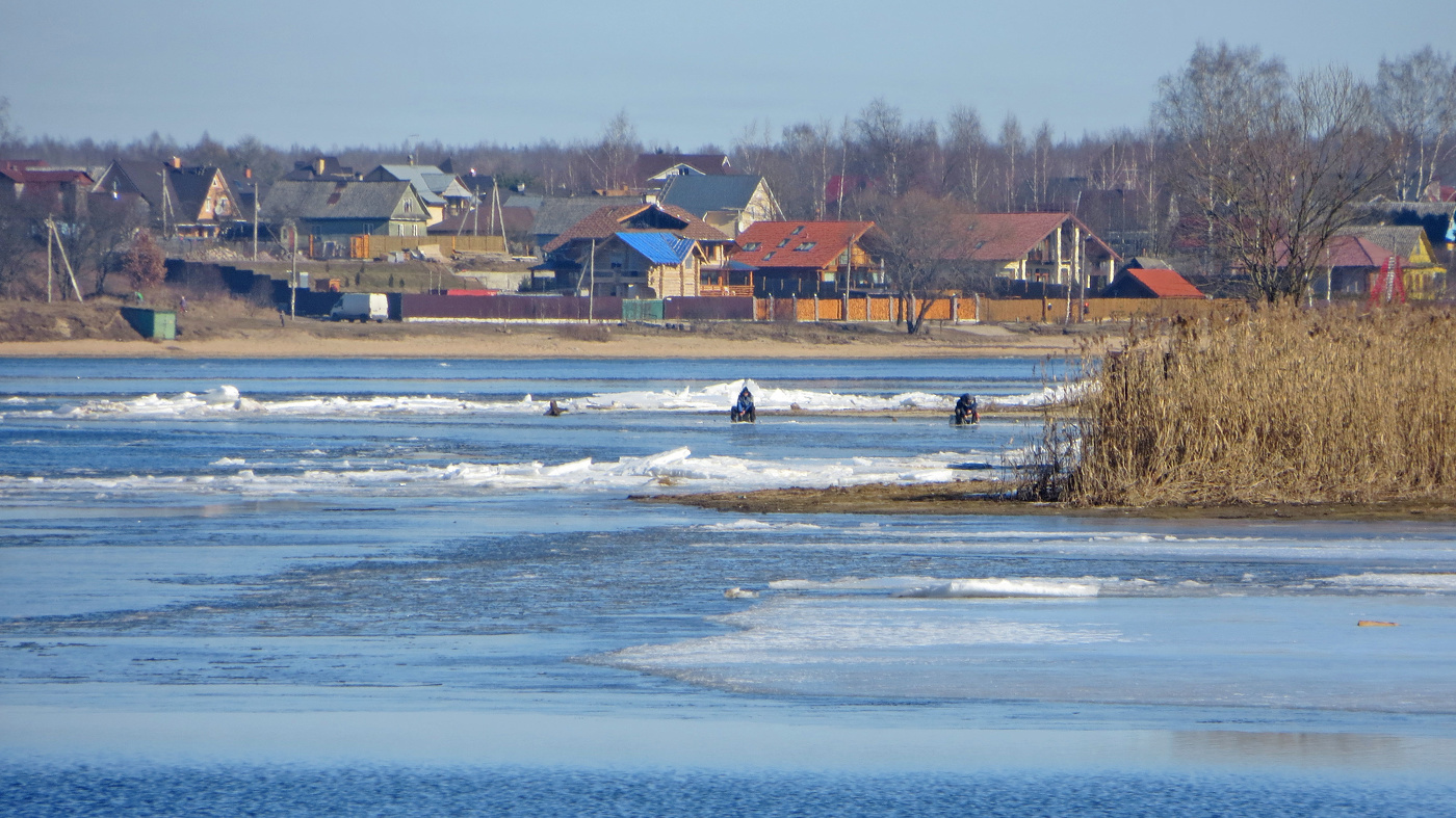 Eisgang auf der Newa