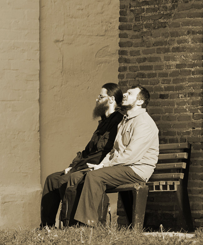 ..... Und er wird, irgendwo da draußen - die Sonne