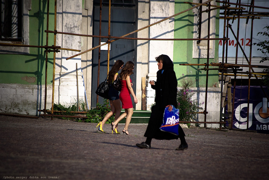 ... Parallelwelten schneiden ...