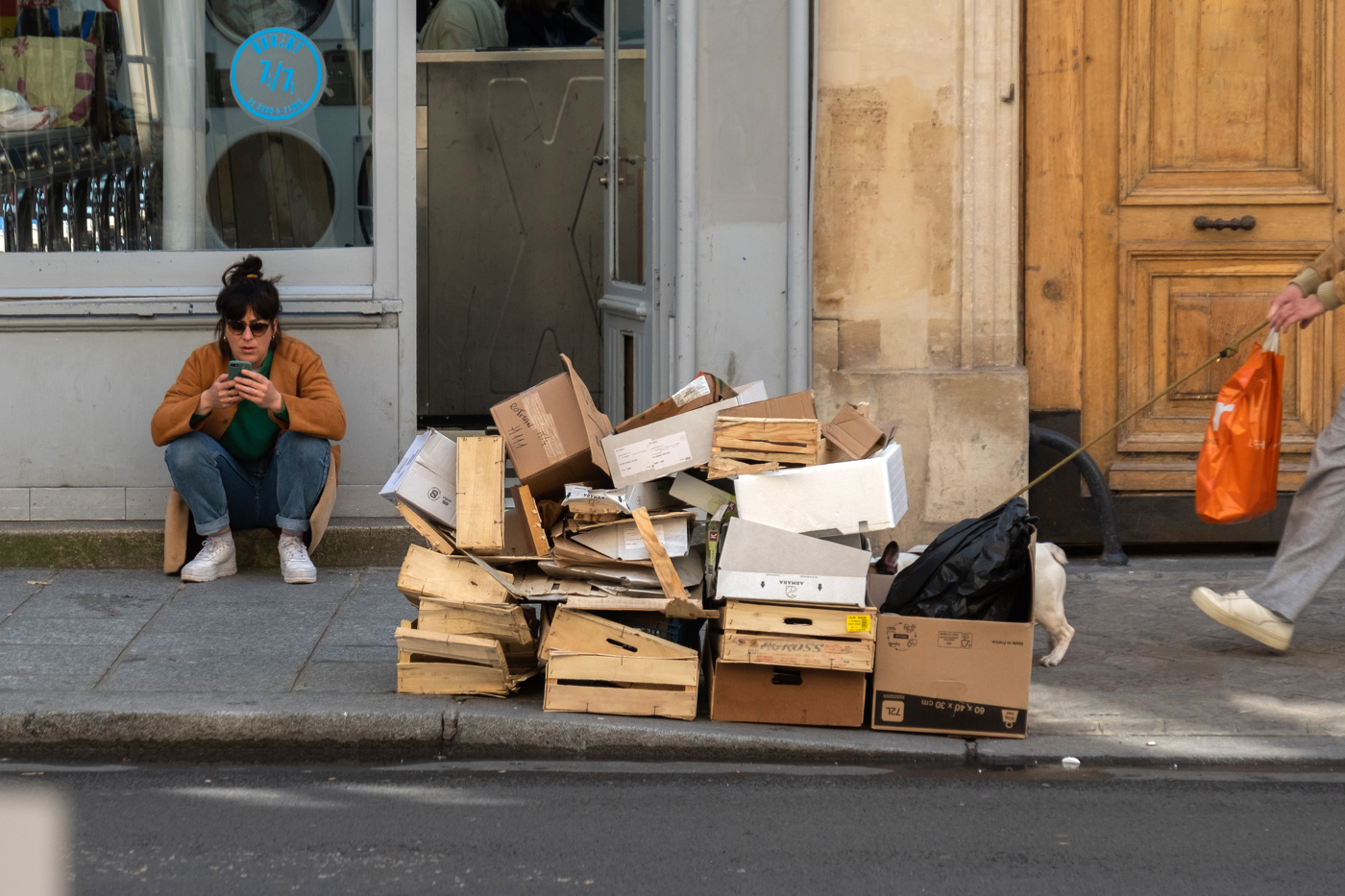 Zwei, nicht mitgerechnet die Hunde