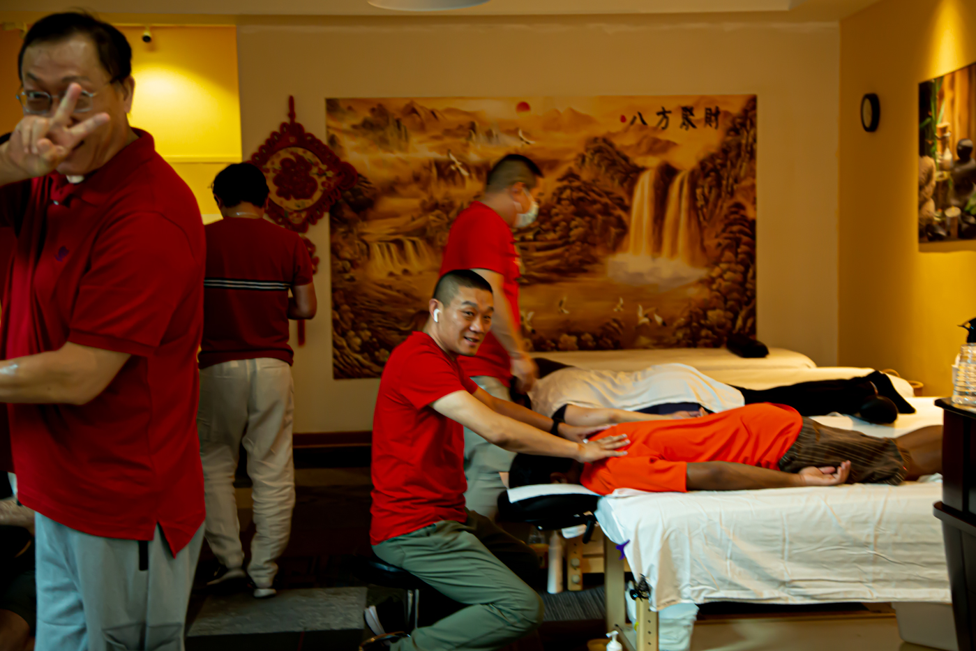 мясной отдел. центральный рынок. дня конец...