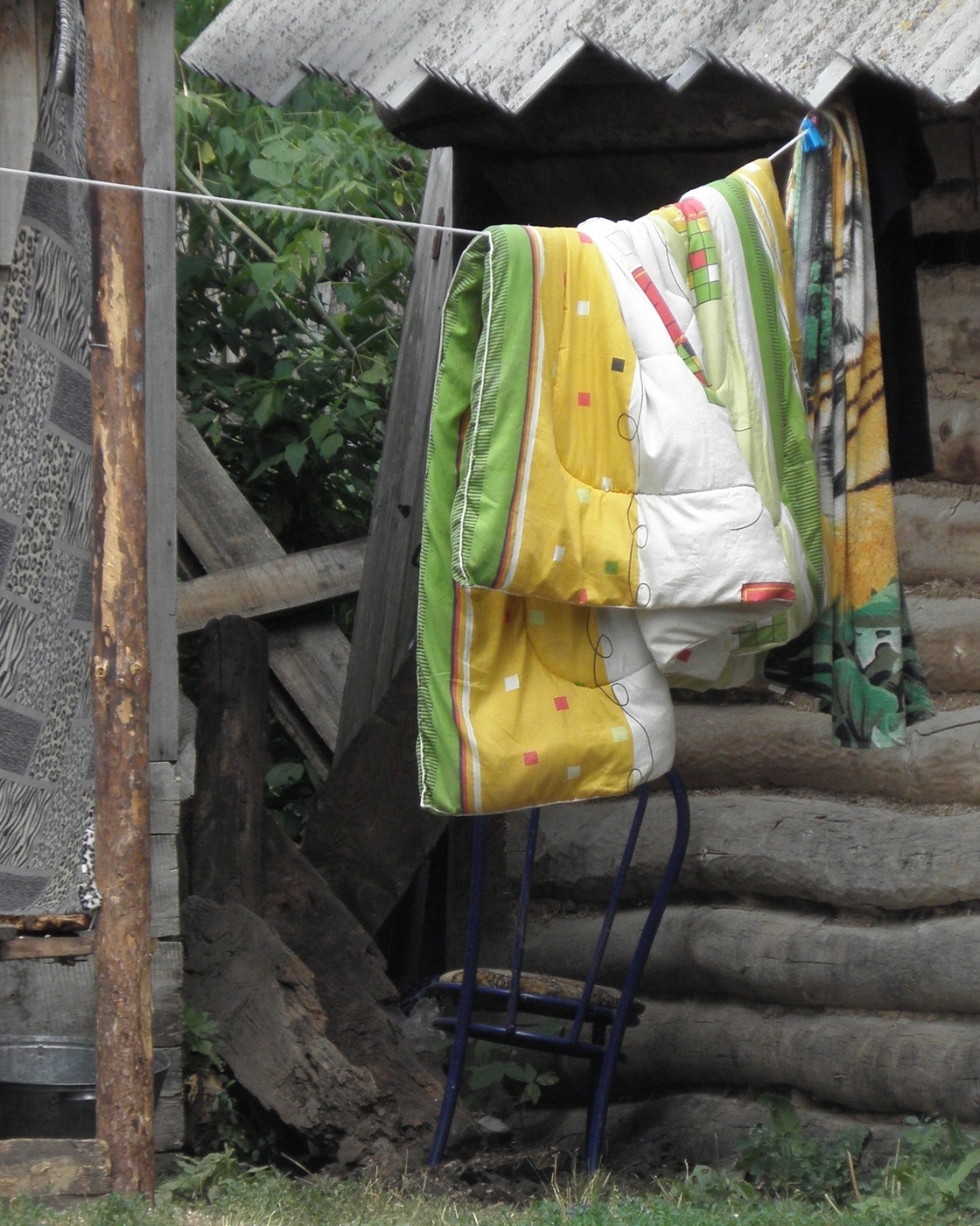 .............................................