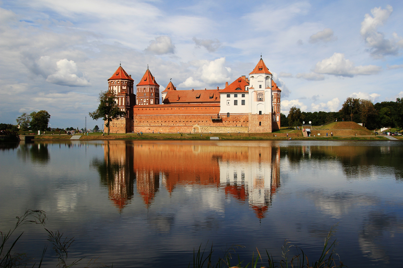Mir Castle