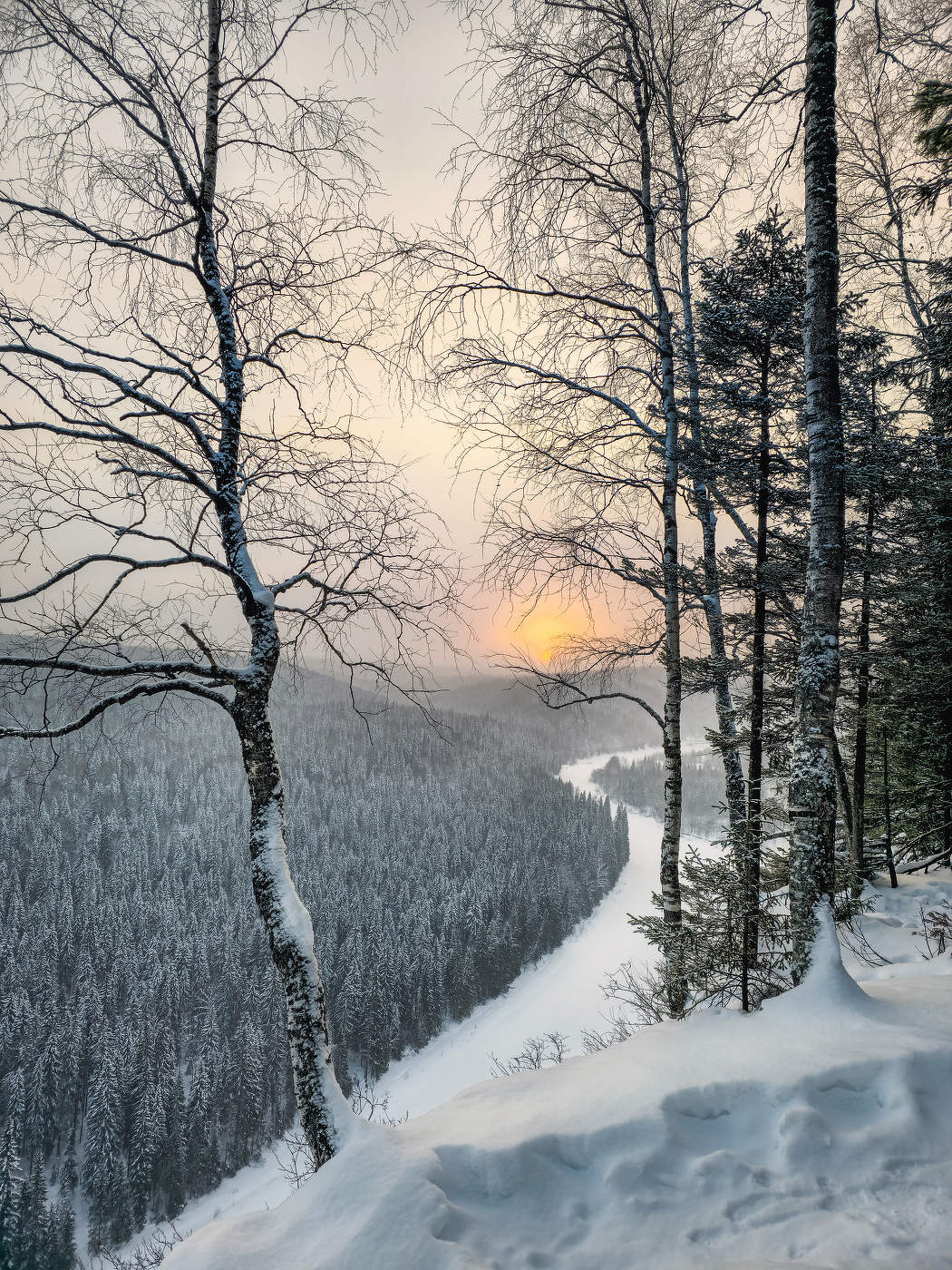 über eine Klippe ...