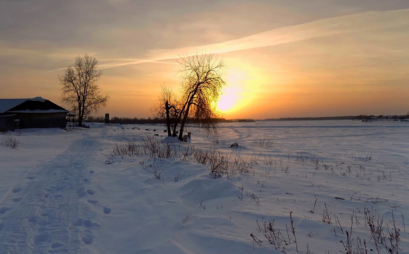 Sonnenuntergang im Winter