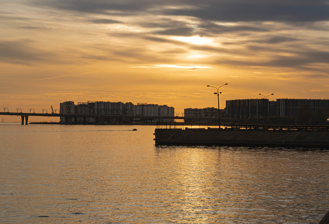 fast Sonnenuntergang