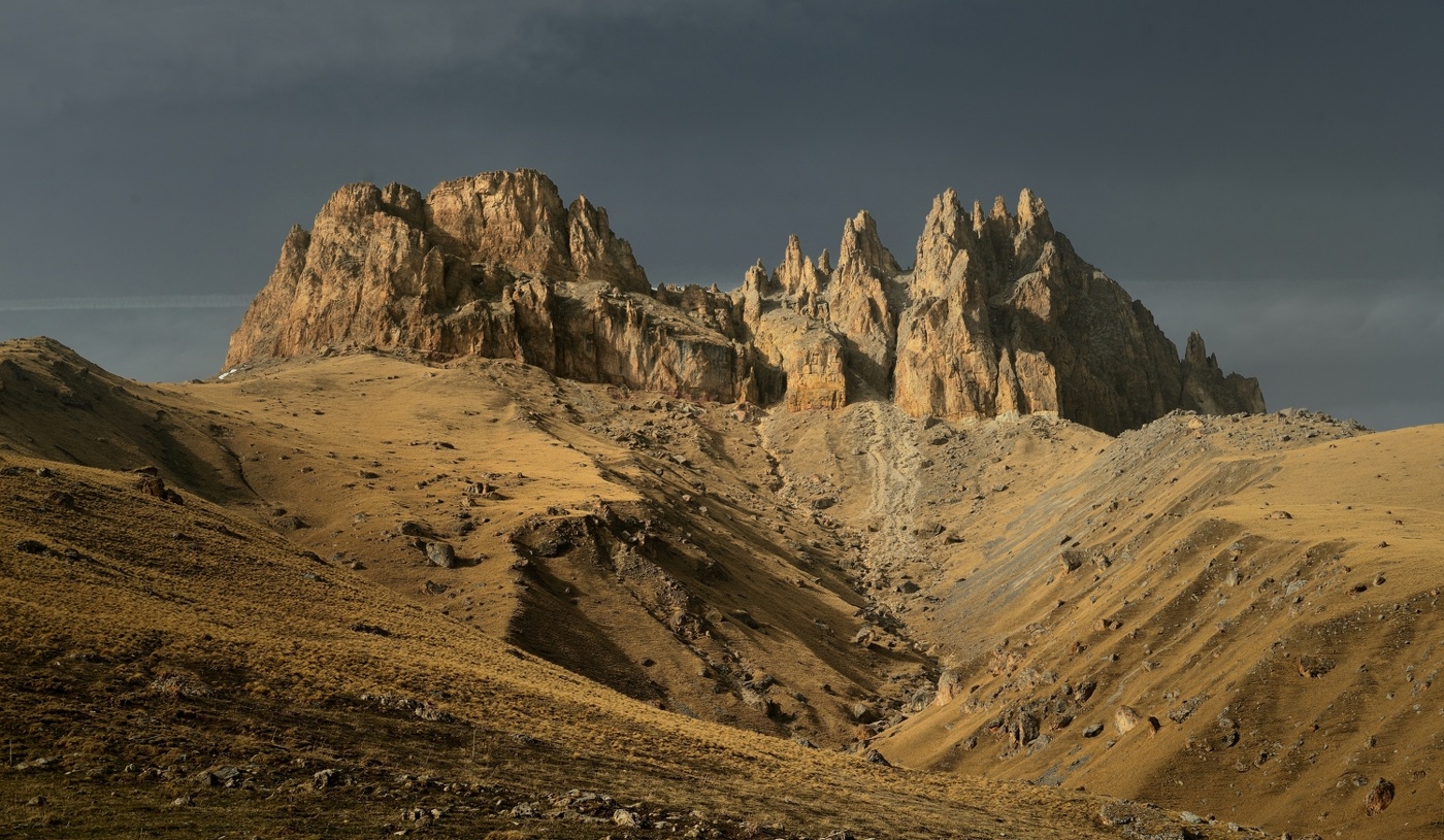 Sonnenuntergang in den Bergen