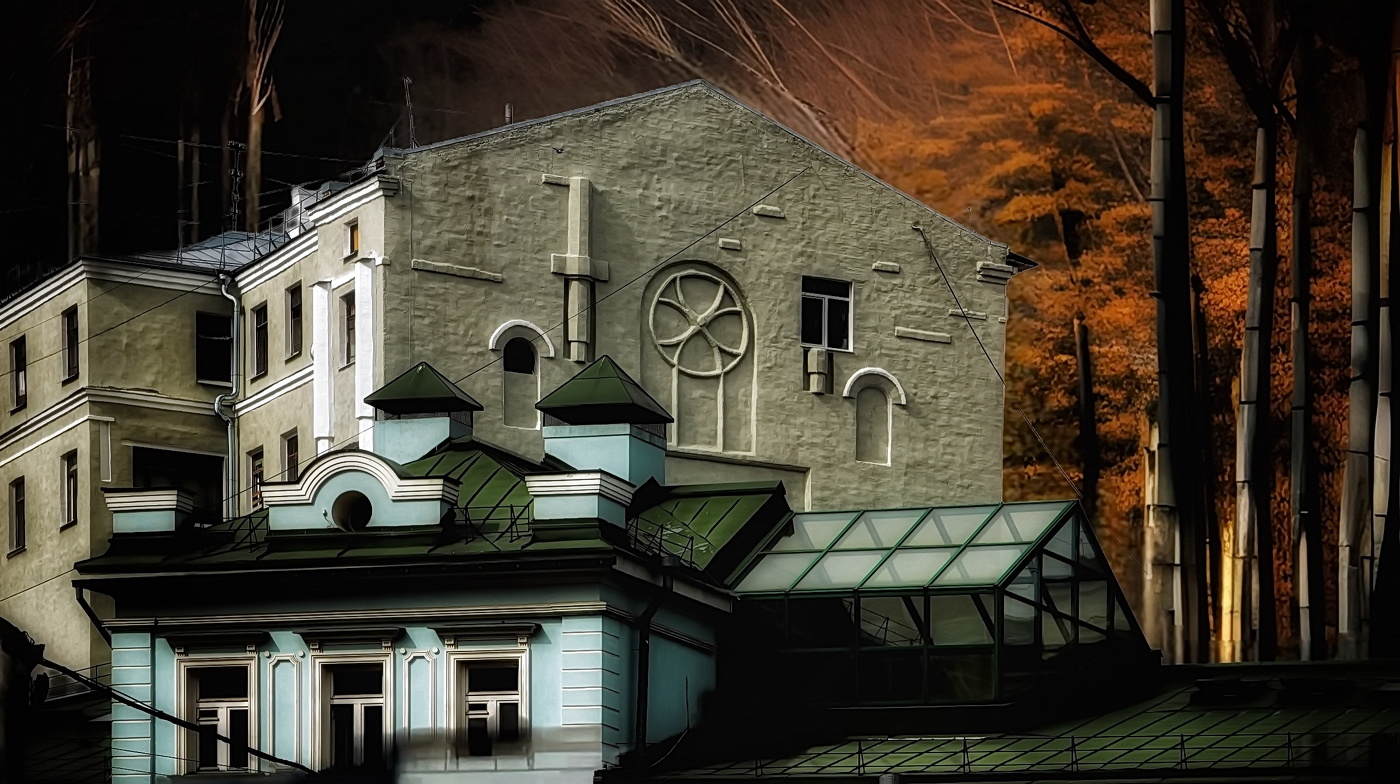 Vor dem Hintergrund des Sonnenuntergangs