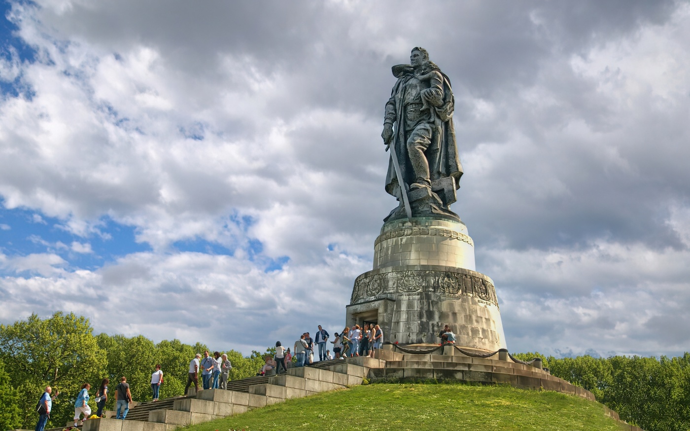 Glückliche Tag des Sieges!
