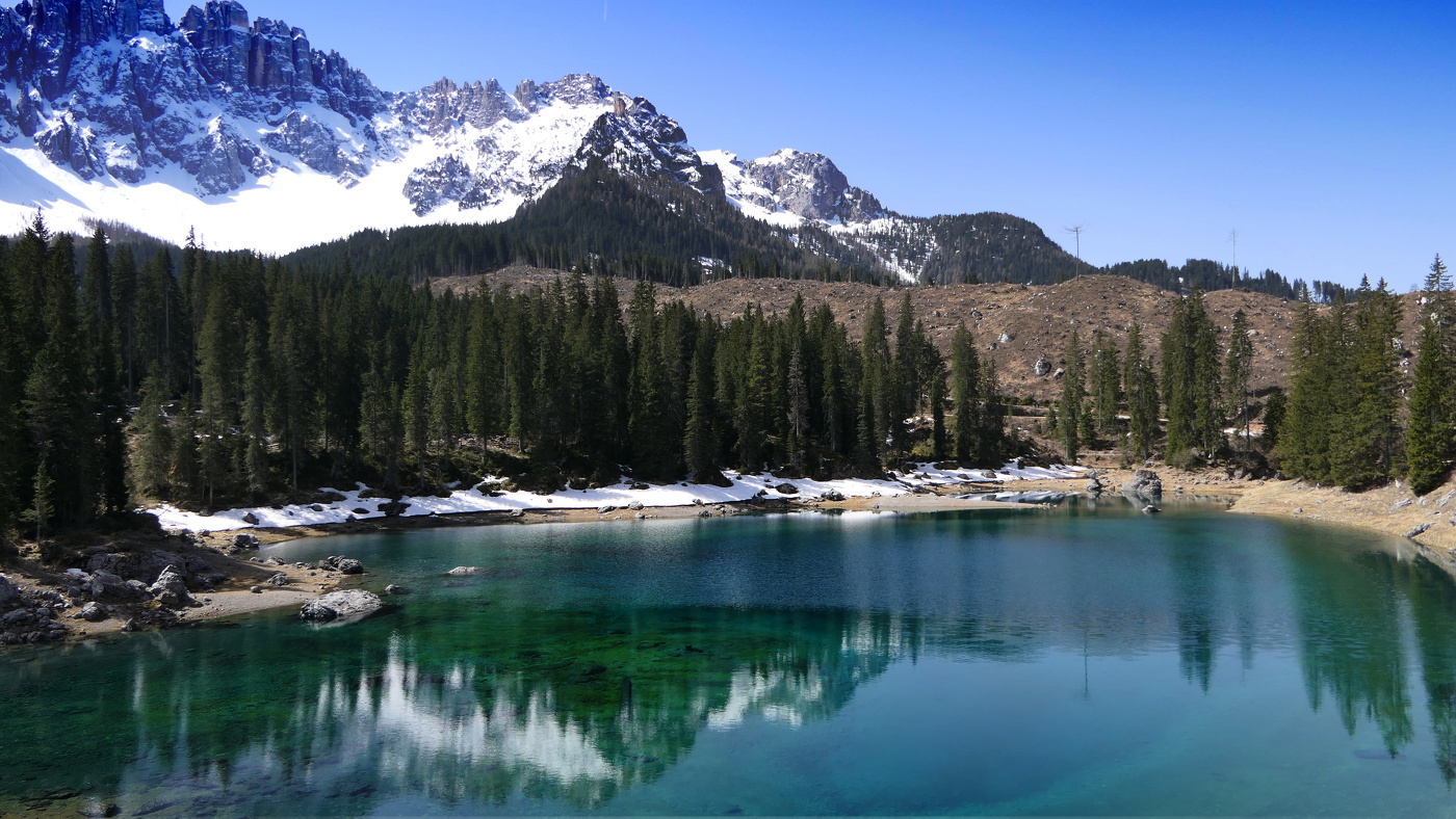 Paradies "Karer" See in Südtirol bei den Latemar Dolomiten Italien..."The Natural World"