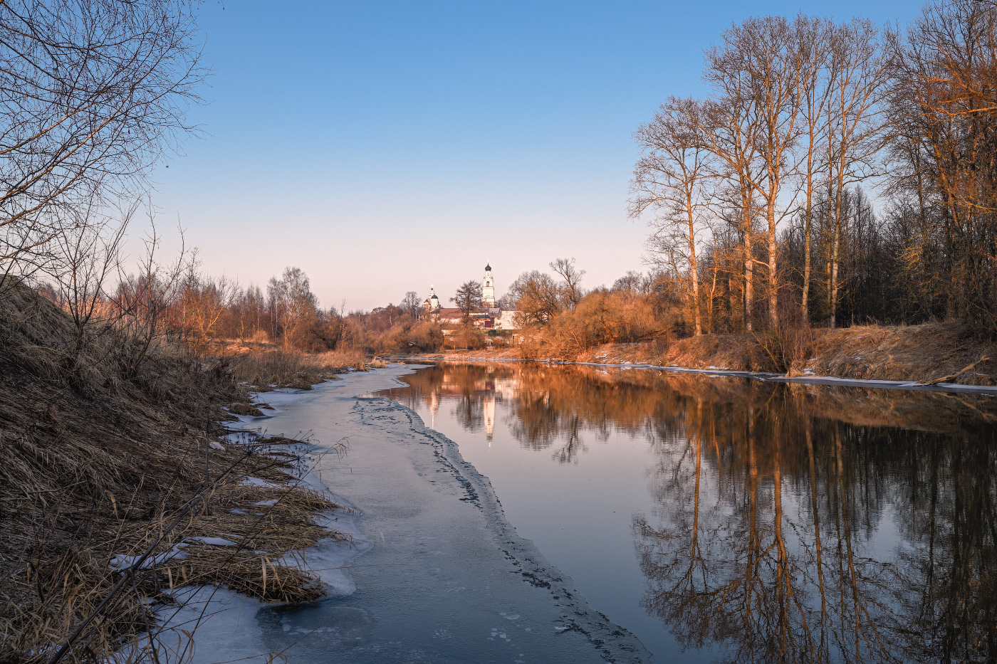 Sonnenuntergang im Winter