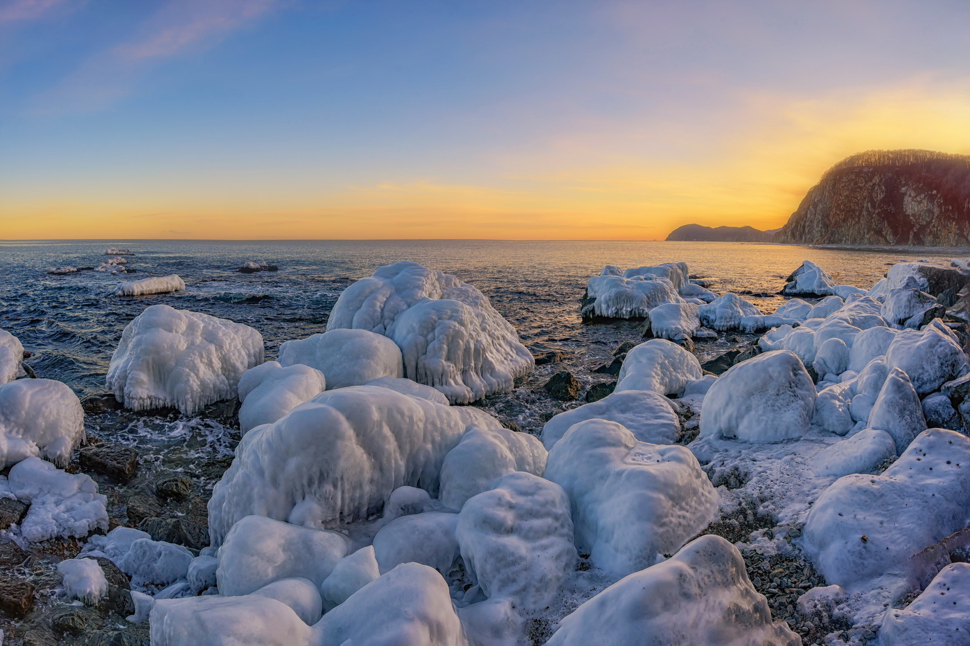 Sonnenuntergang im Winter