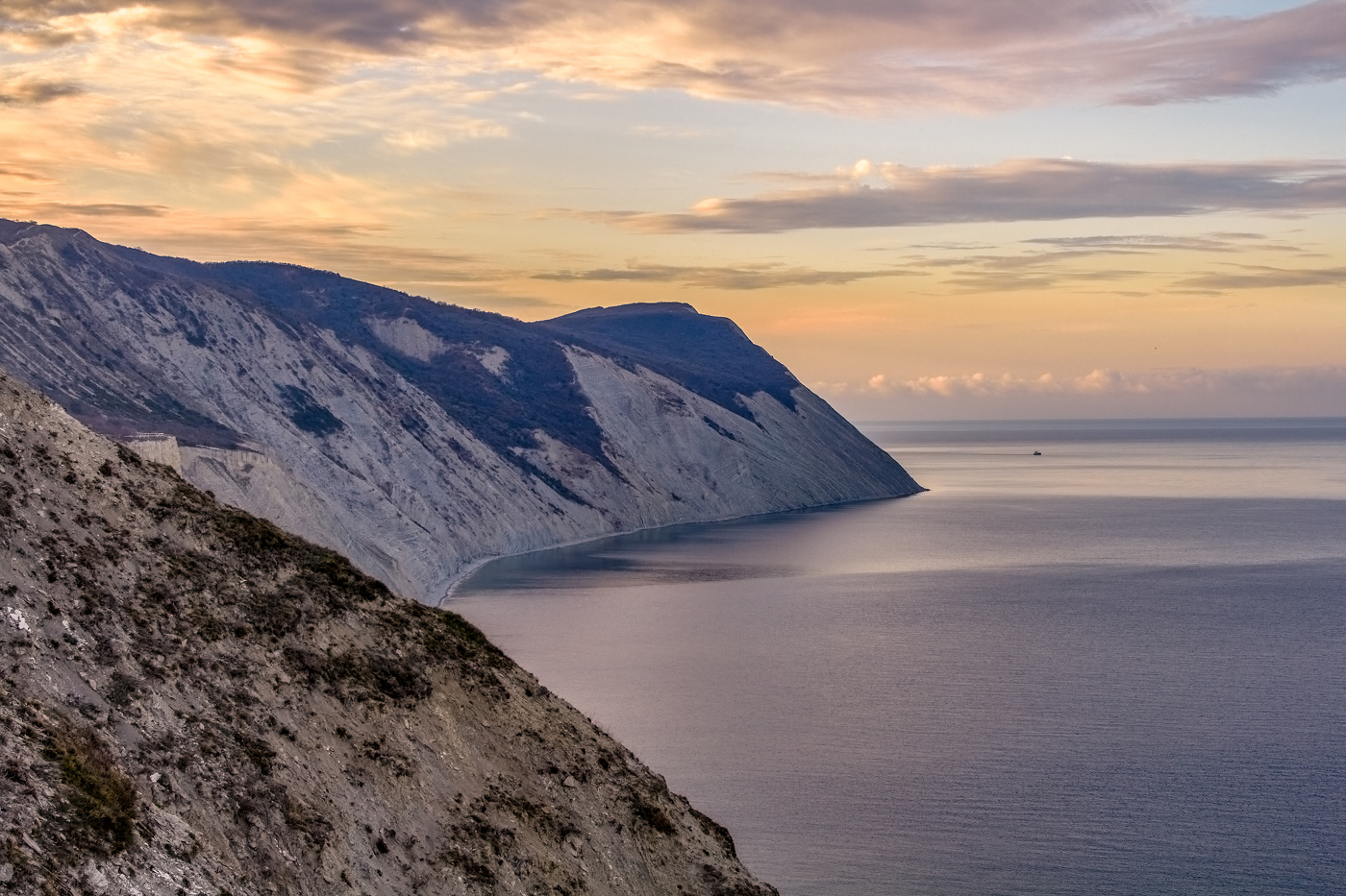 Der Morgen beginnt mit der Morgendämmerung