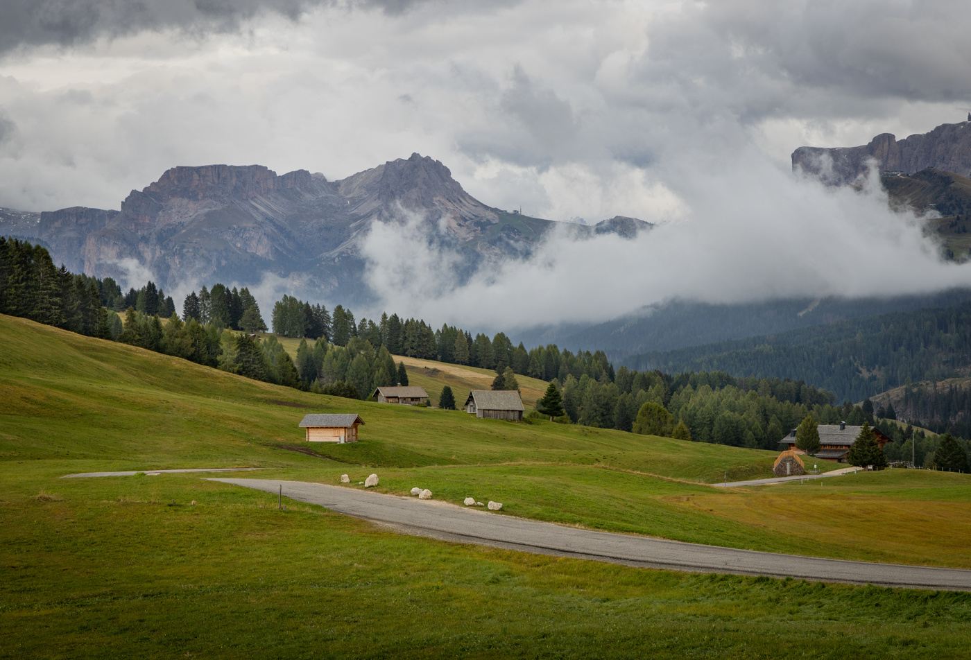 Sonnenuntergang in den Bergen