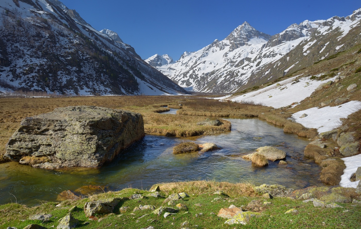 Sonnenuntergang in den Bergen