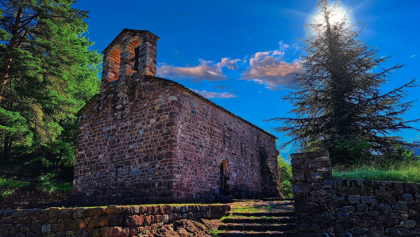 Castellar de N'Hug - ermita de Sant Vicenç de Rus - Bergadà