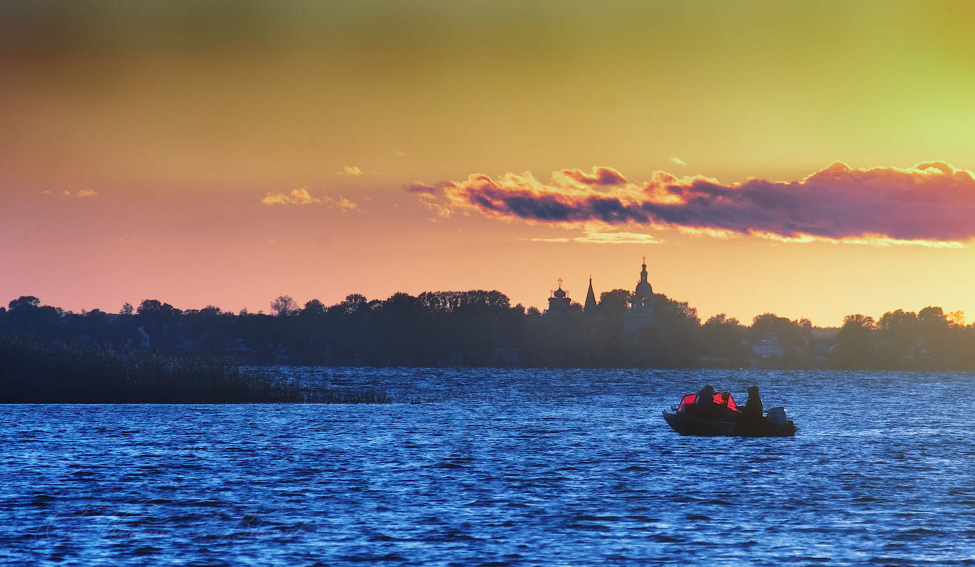 Angeln bei Sonnenuntergang