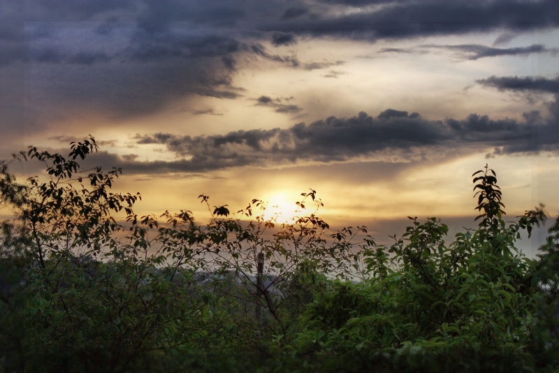 Sonnenuntergang am vorletzten Tag des Monats Mai