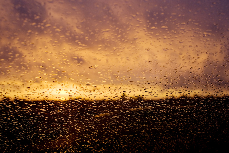 Sonnenuntergang über Glas