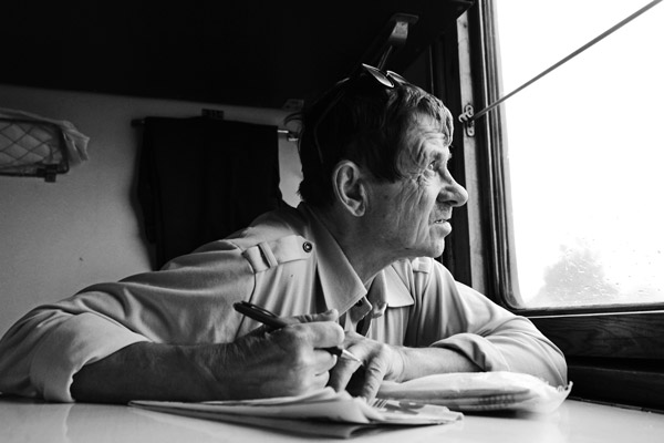 gebeten, Namen "Hallo aus Kharkiv"