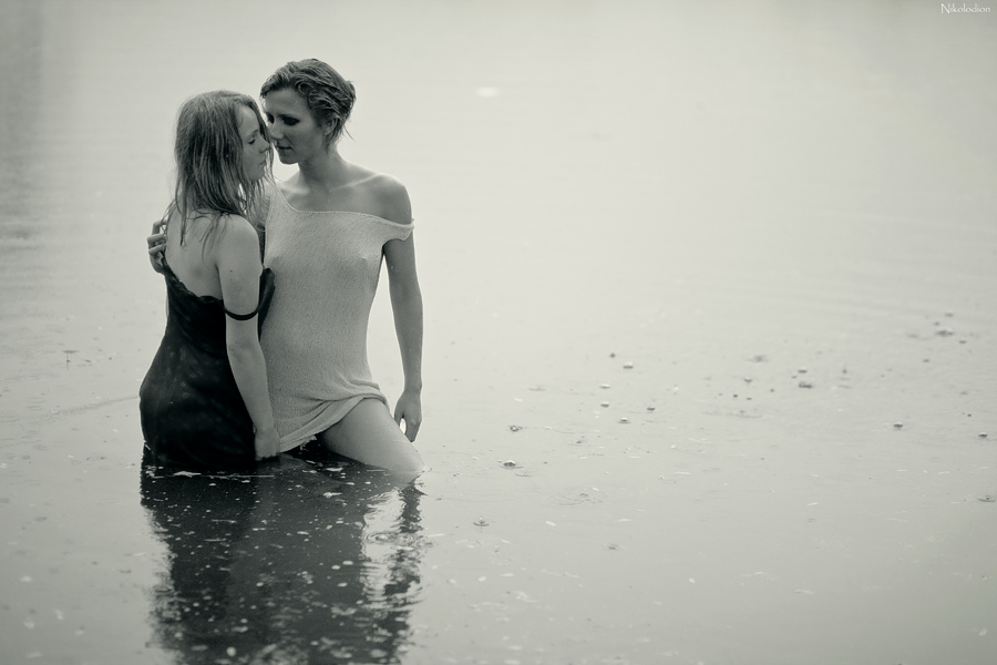 Eliza und teomora ...