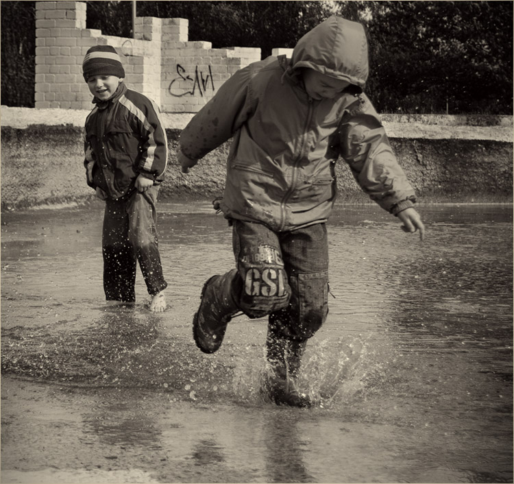 Langsam geht auf dem Wasser