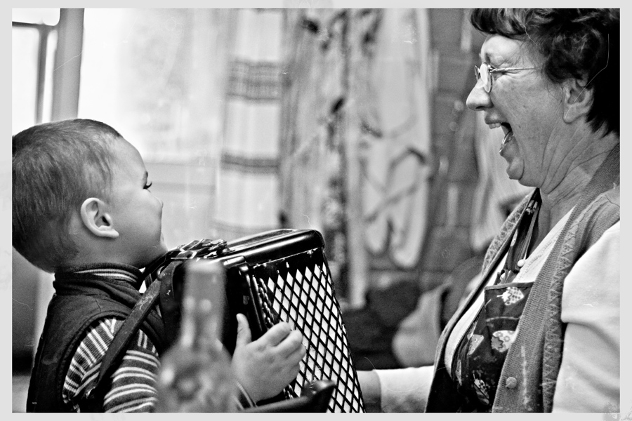 - Gebt mir ein Akkordeon in der Hand!