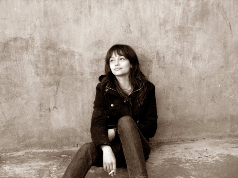 Ich bin nicht traurig. Ich war nicht verletzt. Kannst du nicht sehen? Ich lächle ...