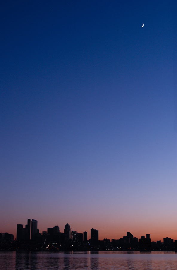 Monat über die Stadt