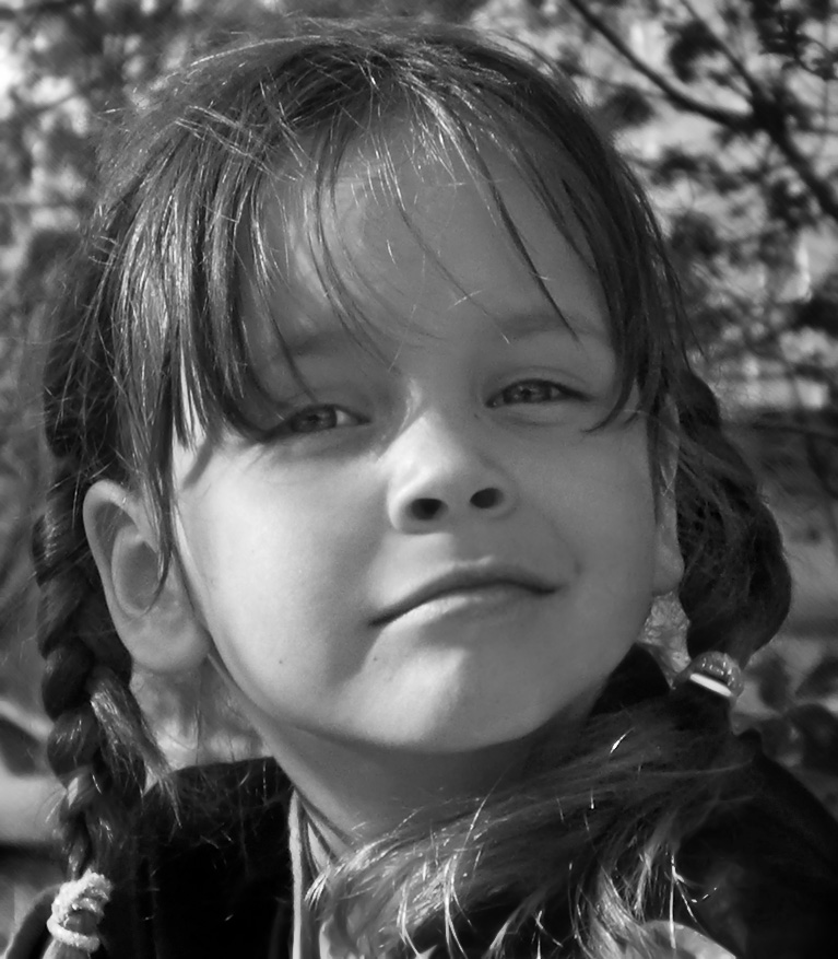 Der Sturm Nachbarskinder, versuchen Sie ziehen nur die Zopf ...