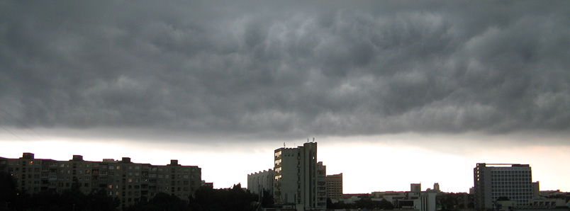 Und verdicken über die Stadt der Finsternis ...